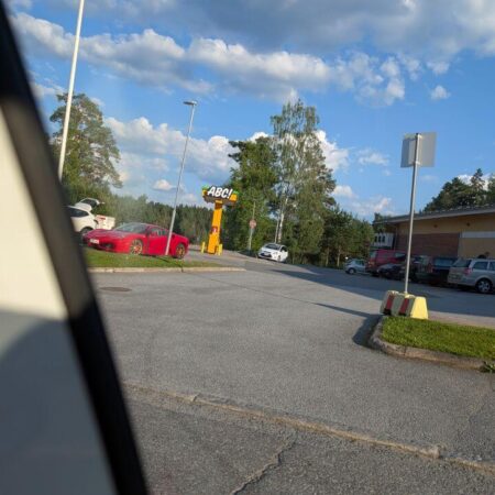 Palvelut pähkinänkuoressa